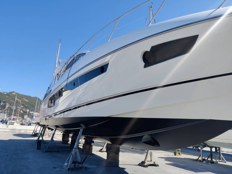 SPORT YACHT 68 2015 SUNSEEKER