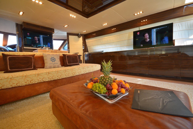 2008 AZIMUT YACHTS