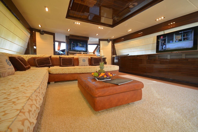 2008 AZIMUT YACHTS