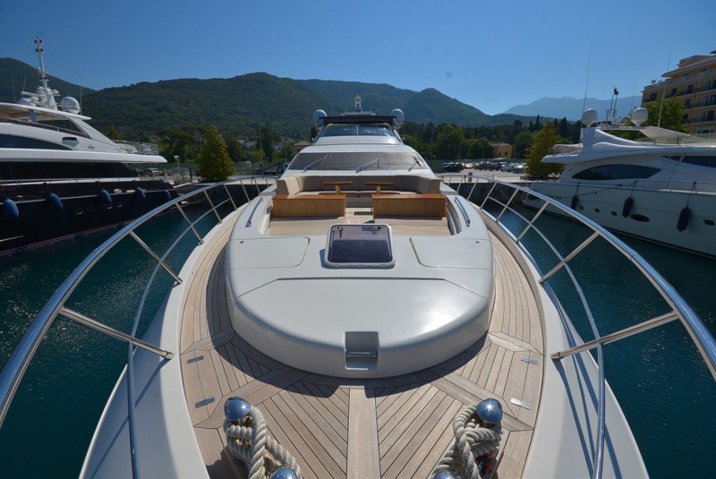 2008 AZIMUT YACHTS