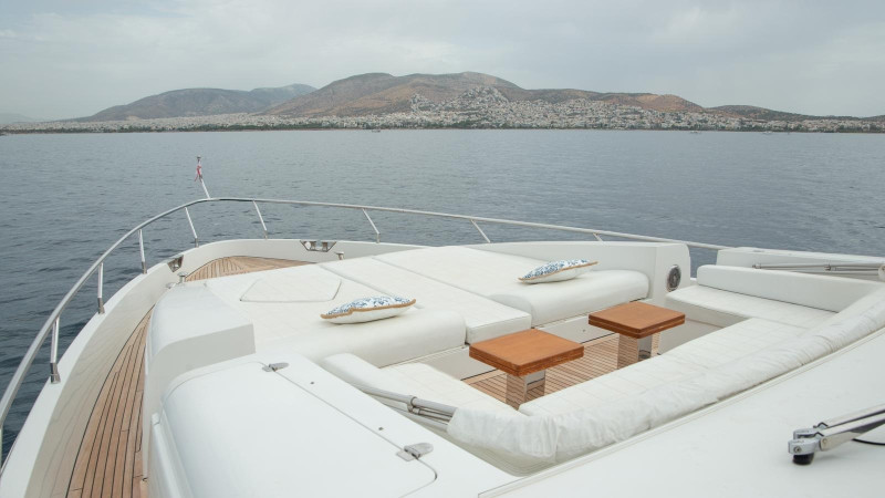 95 2008 AZIMUT YACHTS