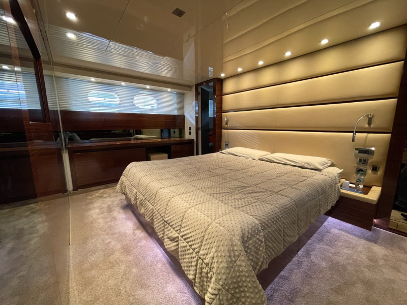88 2010 SANLORENZO YACHTS