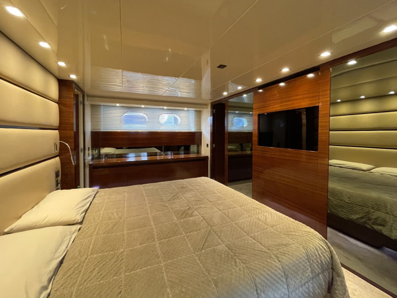 88 2010 SANLORENZO YACHTS