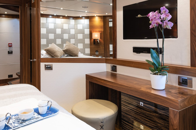 2015 SUNSEEKER