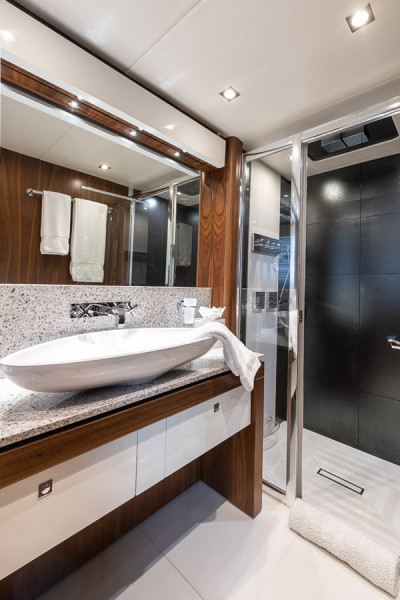 2015 SUNSEEKER