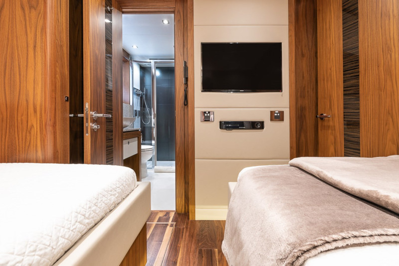 2015 SUNSEEKER