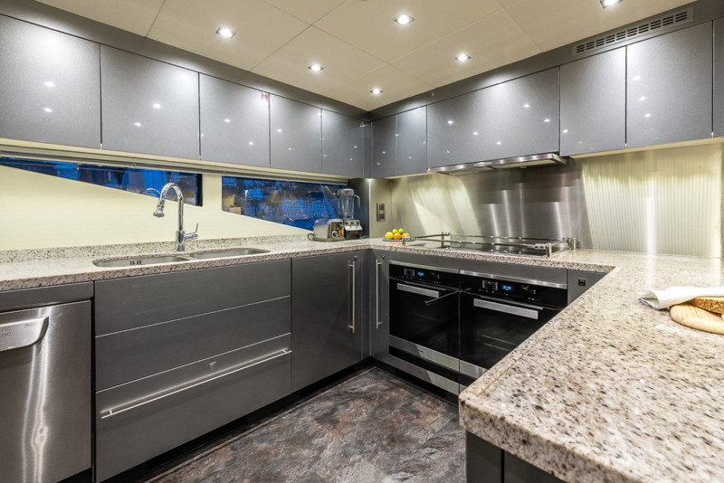 2015 SUNSEEKER