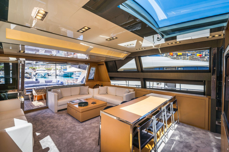 Domino 86 2010 RIVA YACHT