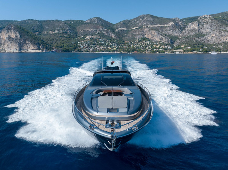 Domino 86 2010 RIVA YACHT