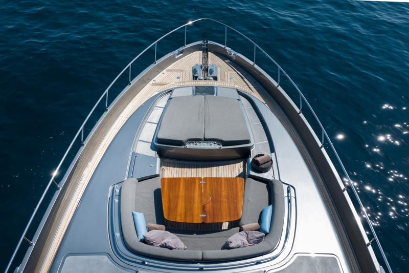 Domino 86 2010 RIVA YACHT