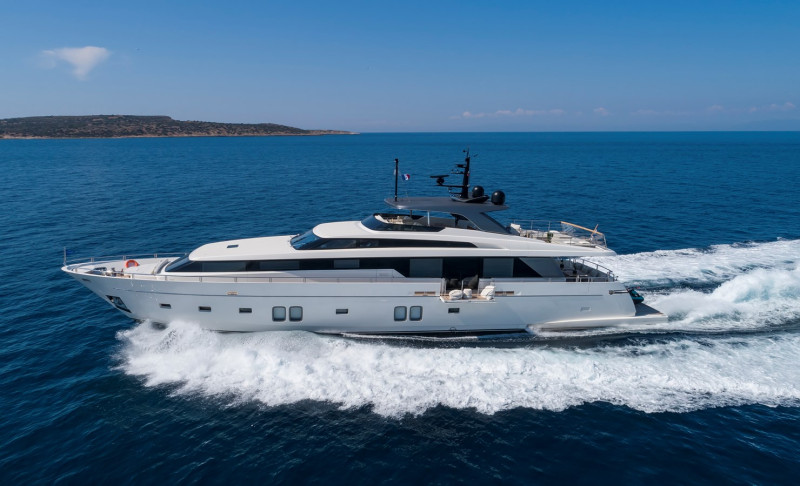 SL 106 2018 SANLORENZO YACHTS