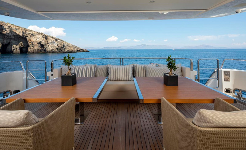 SL 106 2018 SANLORENZO YACHTS