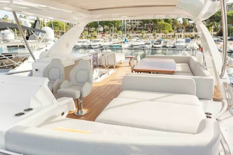AZIMUT 72 FLYBRIDGE 2020 AZIMUT YACHTS