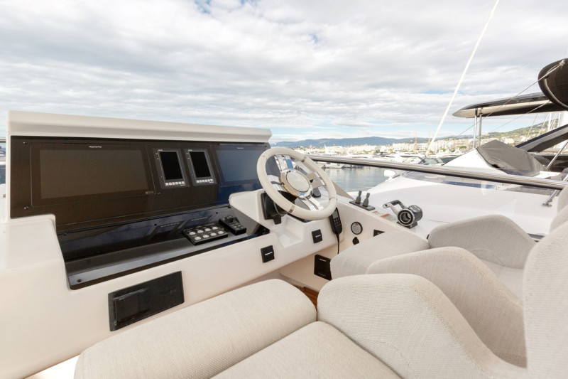 AZIMUT 72 FLYBRIDGE 2020 AZIMUT YACHTS