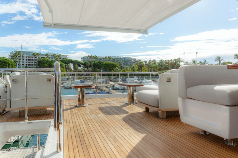AZIMUT 72 FLYBRIDGE 2020 AZIMUT YACHTS