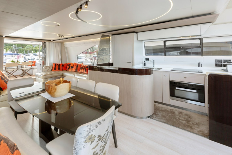 AZIMUT 72 FLYBRIDGE 2020 AZIMUT YACHTS