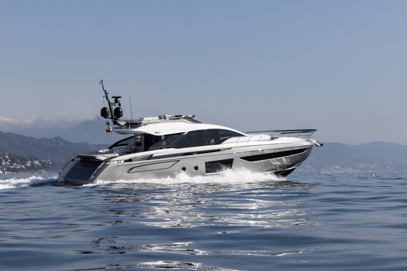 S8 2021 AZIMUT YACHTS