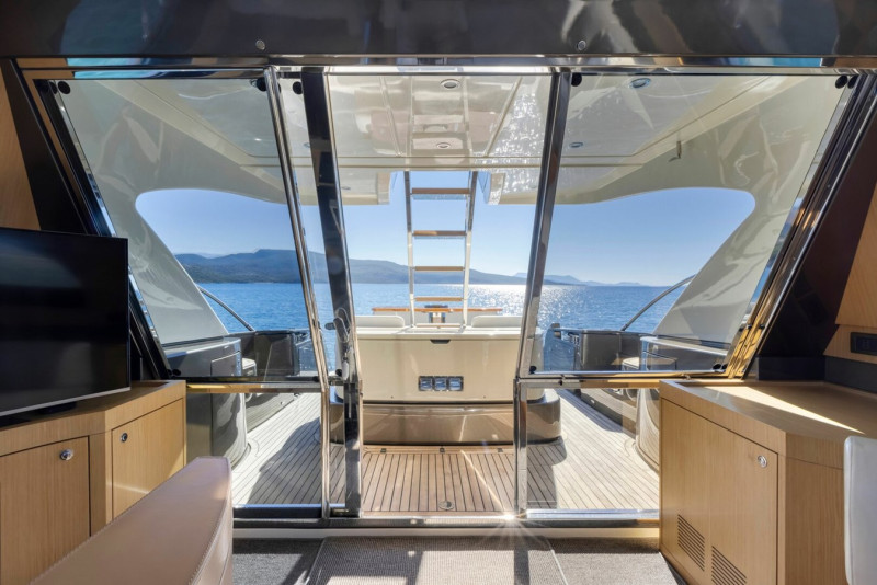 2009 RIVA YACHT