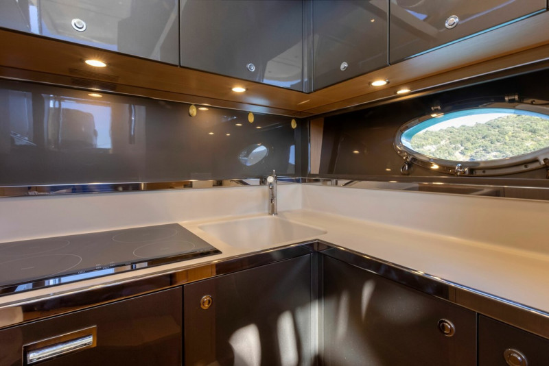 2009 RIVA YACHT