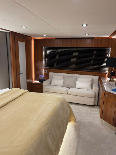 Predator 92 2009 SUNSEEKER
