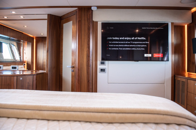 Predator 92 2009 SUNSEEKER
