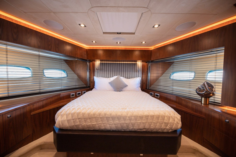 Predator 92 2009 SUNSEEKER