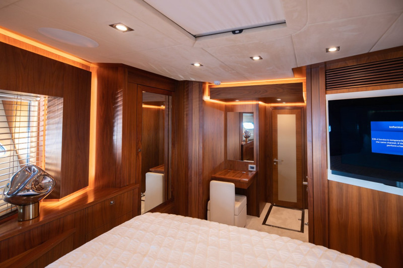 Predator 92 2009 SUNSEEKER