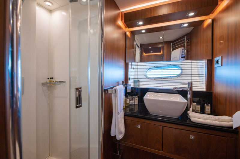 Predator 92 2009 SUNSEEKER