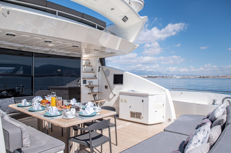 Predator 92 2009 SUNSEEKER
