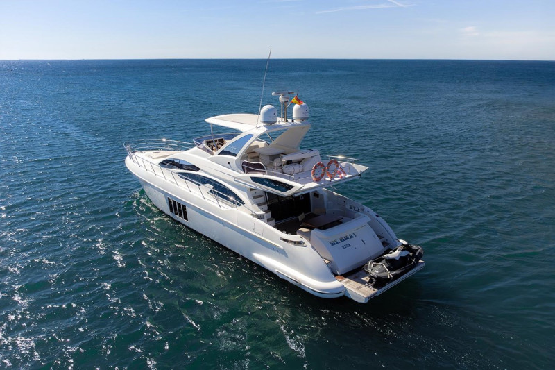 AZIMUT 64 2013 AZIMUT YACHTS
