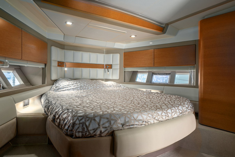 AZIMUT 64 2013 AZIMUT YACHTS