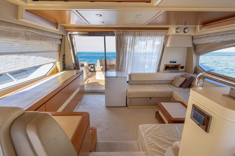 AZIMUT 64 2013 AZIMUT YACHTS