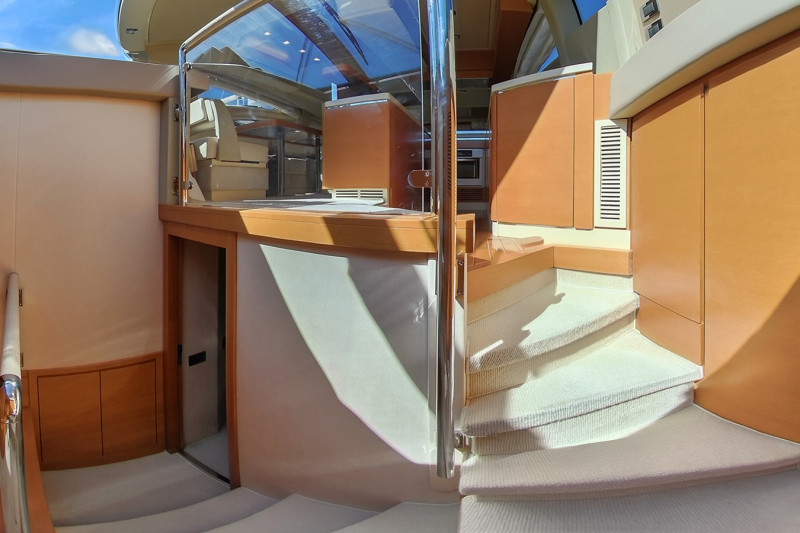 AZIMUT 64 2013 AZIMUT YACHTS