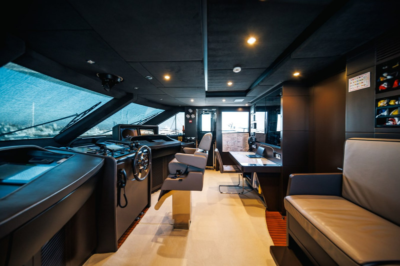 &Beta;&Epsilon;&Nu;&Epsilon;&Tau;&Tau;&Iota; FAST 125' 2021 BENETTI YACHTS