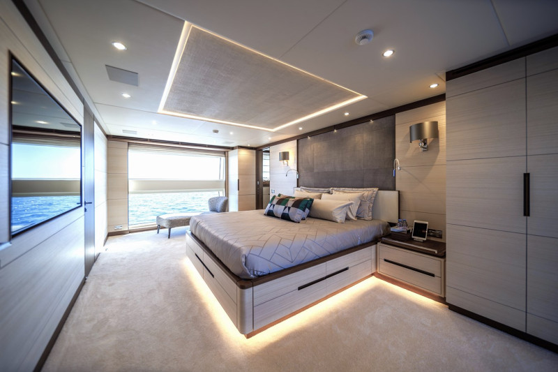 &Beta;&Epsilon;&Nu;&Epsilon;&Tau;&Tau;&Iota; FAST 125' 2021 BENETTI YACHTS