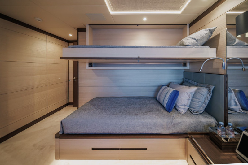 &Beta;&Epsilon;&Nu;&Epsilon;&Tau;&Tau;&Iota; FAST 125' 2021 BENETTI YACHTS
