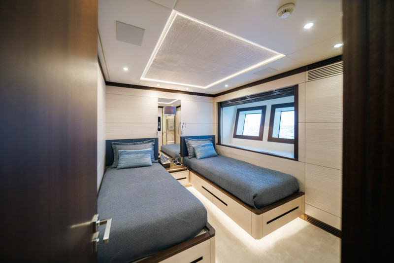 &Beta;&Epsilon;&Nu;&Epsilon;&Tau;&Tau;&Iota; FAST 125' 2021 BENETTI YACHTS