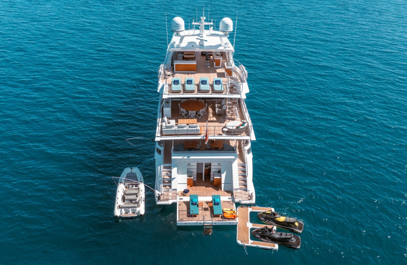 &Beta;&Epsilon;&Nu;&Epsilon;&Tau;&Tau;&Iota; FAST 125' 2021 BENETTI YACHTS