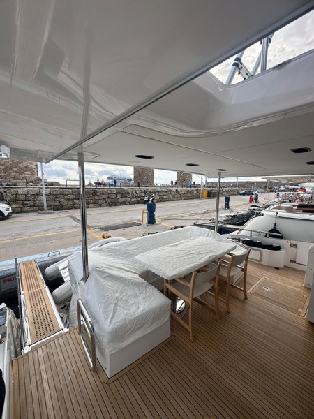 72 FLY 2022 AZIMUT YACHTS