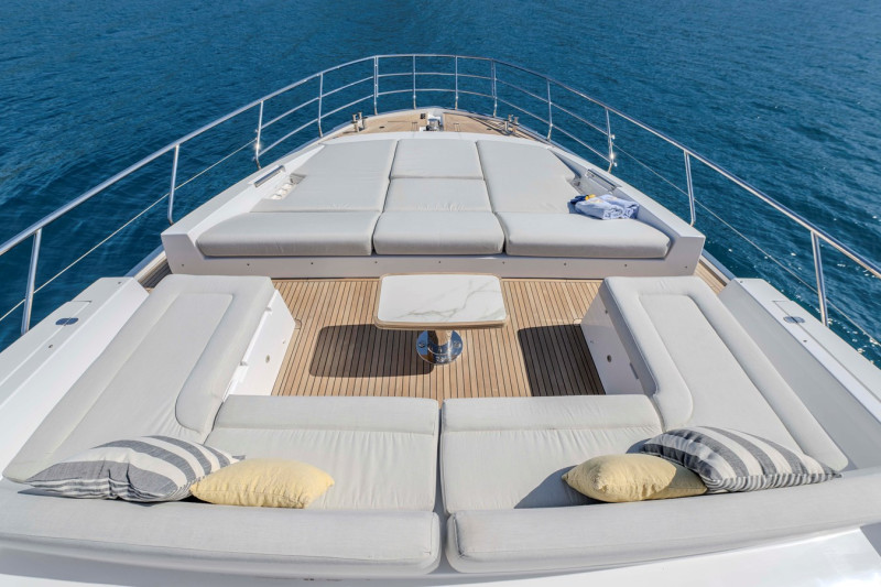 72 FLY 2022 AZIMUT YACHTS