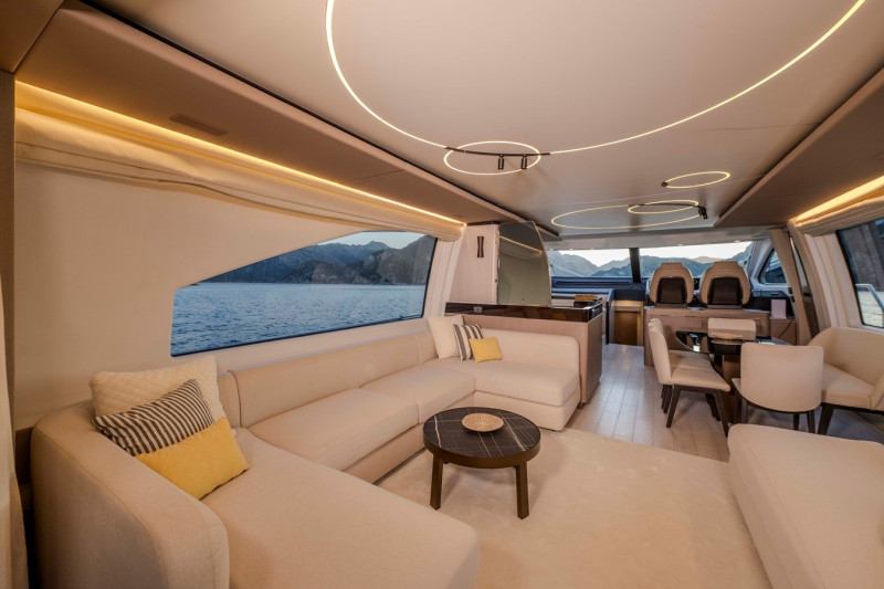 72 FLY 2022 AZIMUT YACHTS