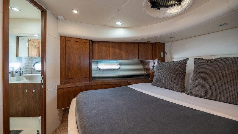 MANHATTAN 63 2011 SUNSEEKER