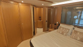 830 2009 FERRETTI YACHTS