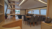 830 2009 FERRETTI YACHTS
