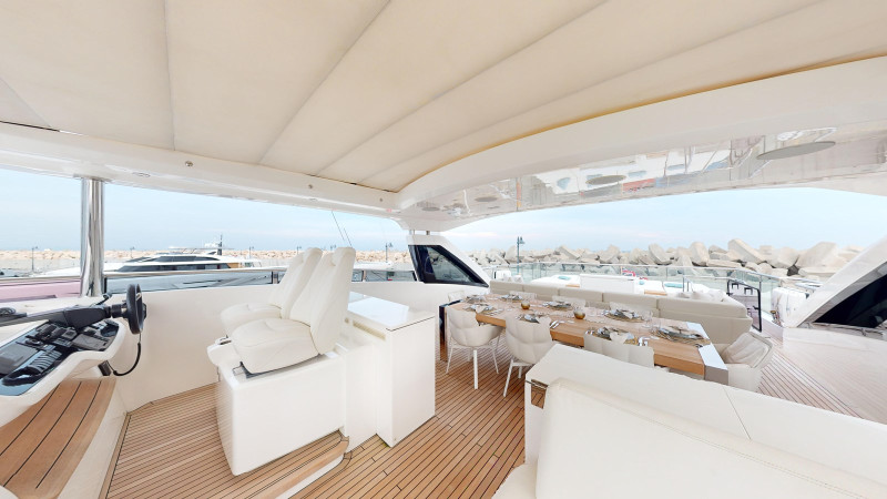 PRINCESS 30M 2019 PRINCESS YACHTS