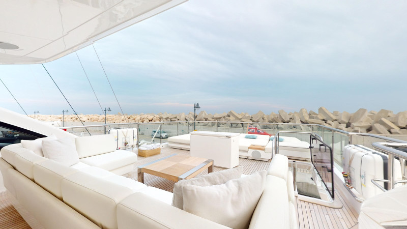 PRINCESS 30M 2019 PRINCESS YACHTS