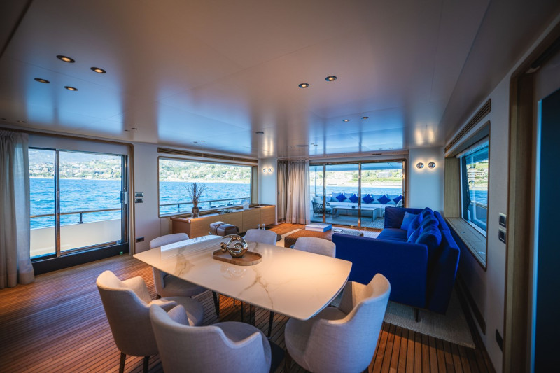 NAVETTA 30 2023 CUSTOM LINE