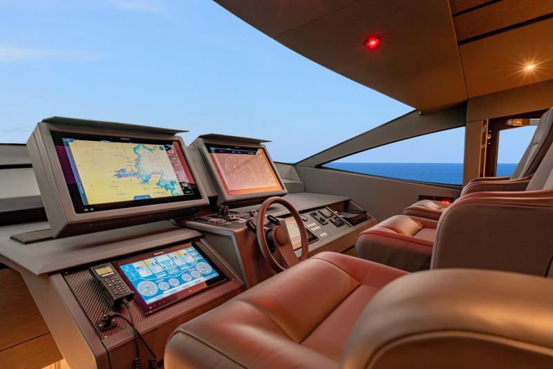 PERSHING 8 X 2022 PERSHING