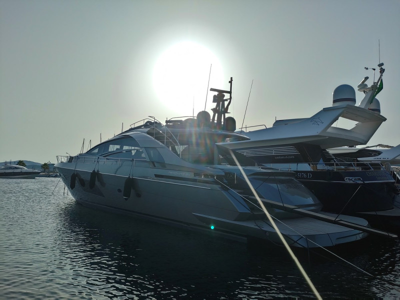 PERSHING 8 X 2022 PERSHING