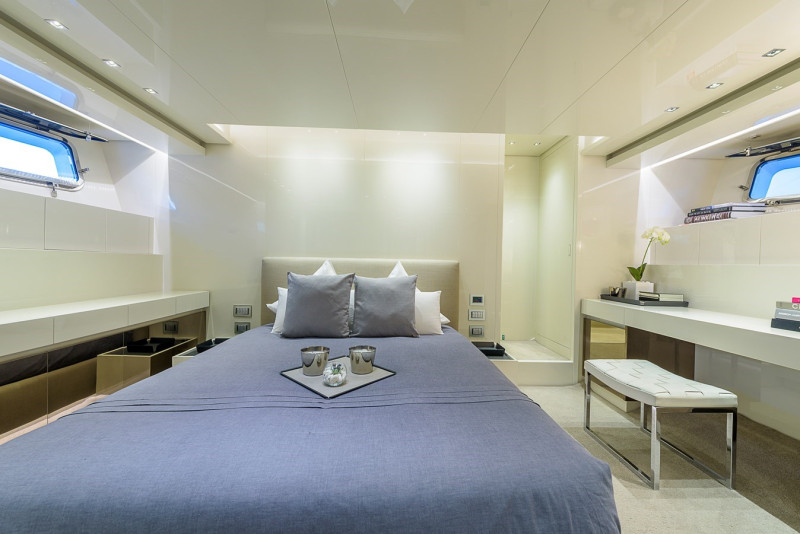 SL 104 2012 SANLORENZO YACHTS